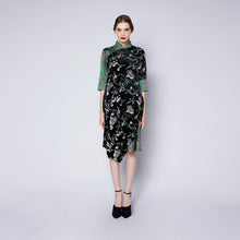 Load image into Gallery viewer, Meng Yao Velvet Dress