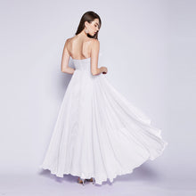 Load image into Gallery viewer, Canse Tube Applique Flower Gown