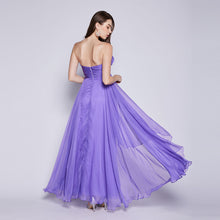 Load image into Gallery viewer, Canse Tube Applique Flower Gown