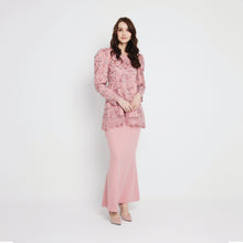 Load image into Gallery viewer, Aliya Embroidered Kebaya