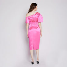 Load image into Gallery viewer, Half-Sleeve Crop Top