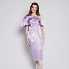 Load image into Gallery viewer, Half-Sleeve Crop Top