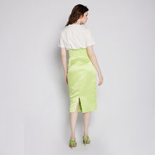 Load image into Gallery viewer, Embroidered Flora Tee