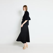 Load image into Gallery viewer, BALLOON SLV SCALLOP BLOUSE