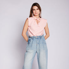 Load image into Gallery viewer, Shoulder Padded Top
