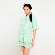 Load image into Gallery viewer, 宇泽 Yúzé Stripe Shirt