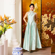 Load image into Gallery viewer, Li Ying Diamante Lace Maxi Qipao