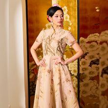 Load image into Gallery viewer, Linsy Embroidered Qipao