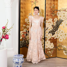 Load image into Gallery viewer, Li Yi Gown