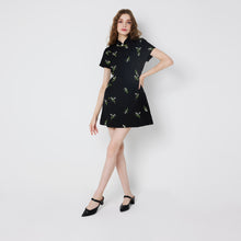Load image into Gallery viewer, Mei Xiang Qipao