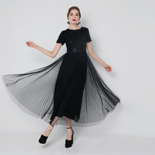 Load image into Gallery viewer, Elis Princess Pleated Dress