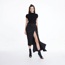 Load image into Gallery viewer, Round Knit Top