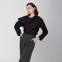 Load image into Gallery viewer, Eyelet Long Pants