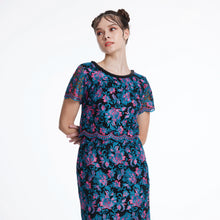 Load image into Gallery viewer, Pearly Embroidery Dress