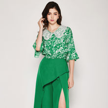 Load image into Gallery viewer, Printed Lace Collar Blouse