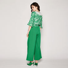 Load image into Gallery viewer, Printed Lace Collar Blouse