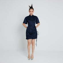 Load image into Gallery viewer, Hui Juin Qipao