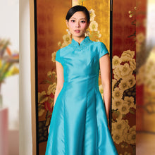 Load image into Gallery viewer, Crystal Qipao Dress