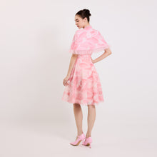 Load image into Gallery viewer, Ariana Cape