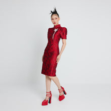 Load image into Gallery viewer, Xue Ke Midi Qipao