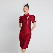 Load image into Gallery viewer, Xue Ke Midi Qipao