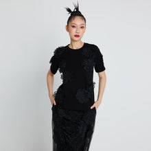 Load image into Gallery viewer, Floral Tee