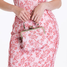 Load image into Gallery viewer, Chun Chun Clutch Bag