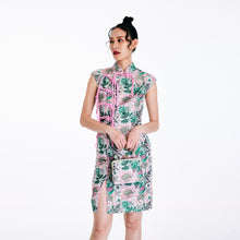 Load image into Gallery viewer, Chun Chun Clutch Bag