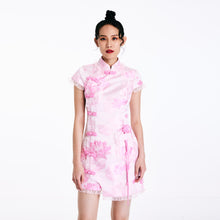 Load image into Gallery viewer, Yuan Yuan Qipao