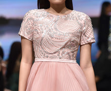 Load image into Gallery viewer, LOOK 29