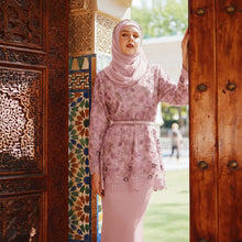 Load image into Gallery viewer, Aliya Embroidered Kebaya