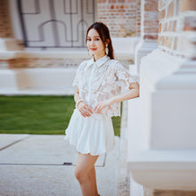 Load image into Gallery viewer, LACE CROP TOP