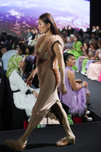 Load image into Gallery viewer, LOOK 1