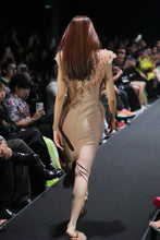 Load image into Gallery viewer, LOOK 1