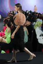 Load image into Gallery viewer, LOOK 5