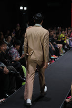 Load image into Gallery viewer, LOOK 8