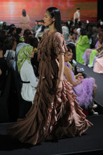 Load image into Gallery viewer, LOOK 9