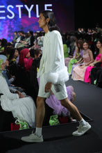 Load image into Gallery viewer, LOOK 18