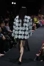 Load image into Gallery viewer, LOOK 19