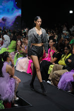 Load image into Gallery viewer, LOOK 24