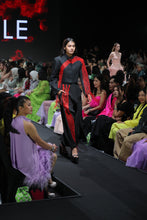 Load image into Gallery viewer, LOOK 32