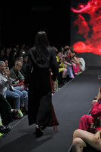 Load image into Gallery viewer, LOOK 32