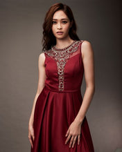 Load image into Gallery viewer, Lalyn Beaded Gown