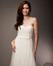 Load image into Gallery viewer, Lace Tube Gown