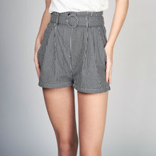 Load image into Gallery viewer, Stripe Short Pants