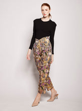 Load image into Gallery viewer, Leica Long Sleeve Knit Top