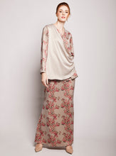 Load image into Gallery viewer, Fazu Kurung
