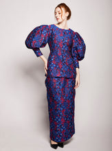 Load image into Gallery viewer, Aeni Brocade Puff Sleeve Kurung