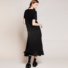 Load image into Gallery viewer, Chiffon Pleated Skirt

