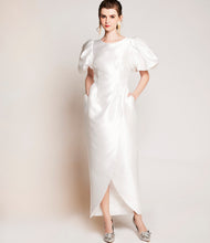 Load image into Gallery viewer, LEXIE PUFF SLEEVE GOWN
